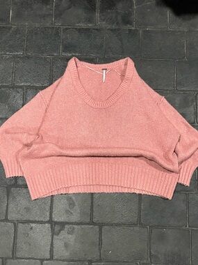 Free people pink oversized sweater size medium